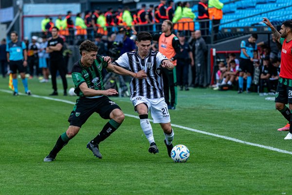 Entdecke die Kunst der Piri-Piri-Hähnchenspieße: Dein umfassender Guide für das perfekte portugiesische BBQ-Abenteuer!